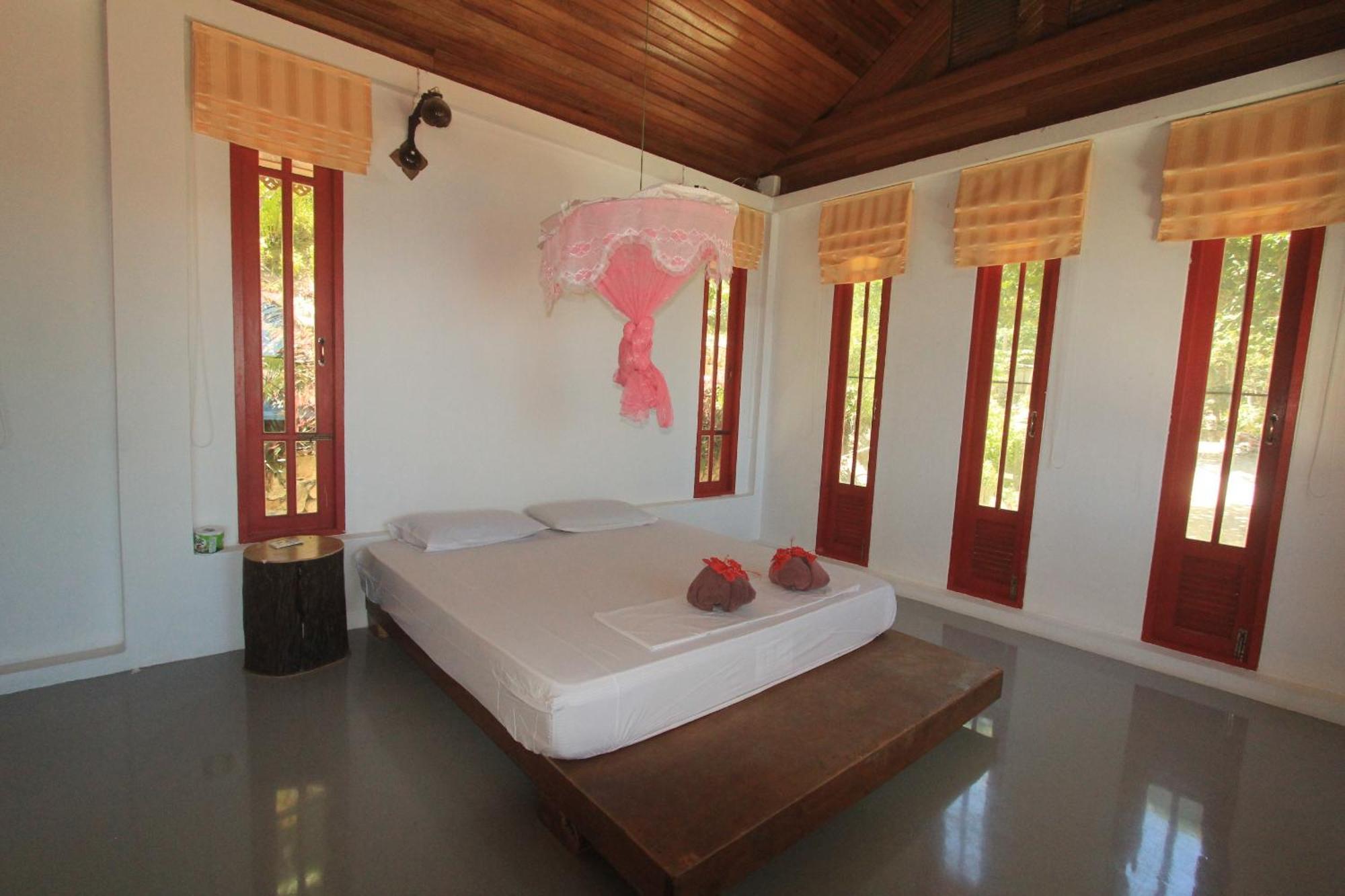 Mountain Reef Beach Resort Тау Номер фото